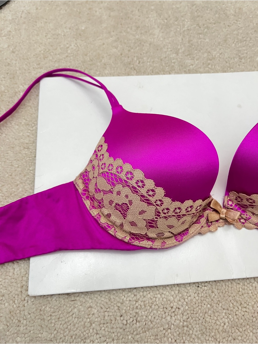 Victoria’s Secret Very Sexy Magenta Satin & Lace Gel Padded Push Up Bra 34B 2012 - Picture 3 of 5